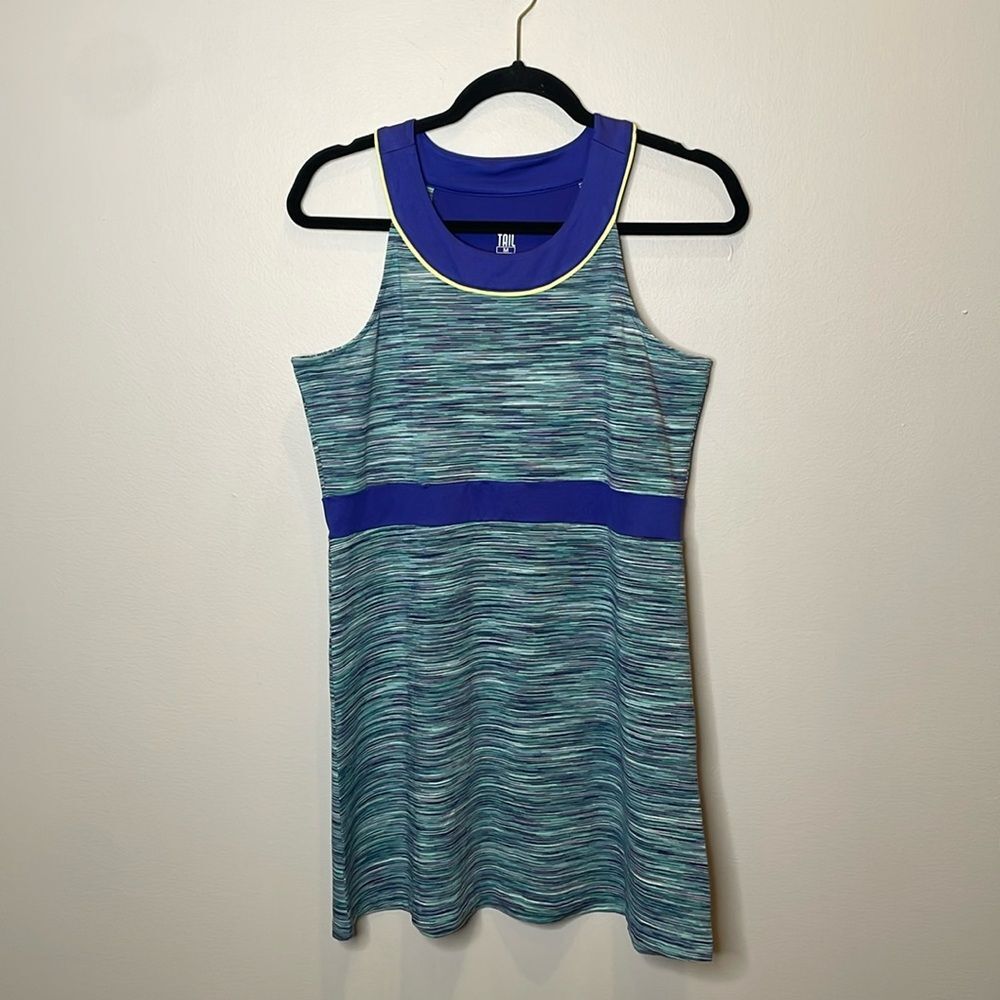 Tail Sleeveless Golf Dress Size Medium